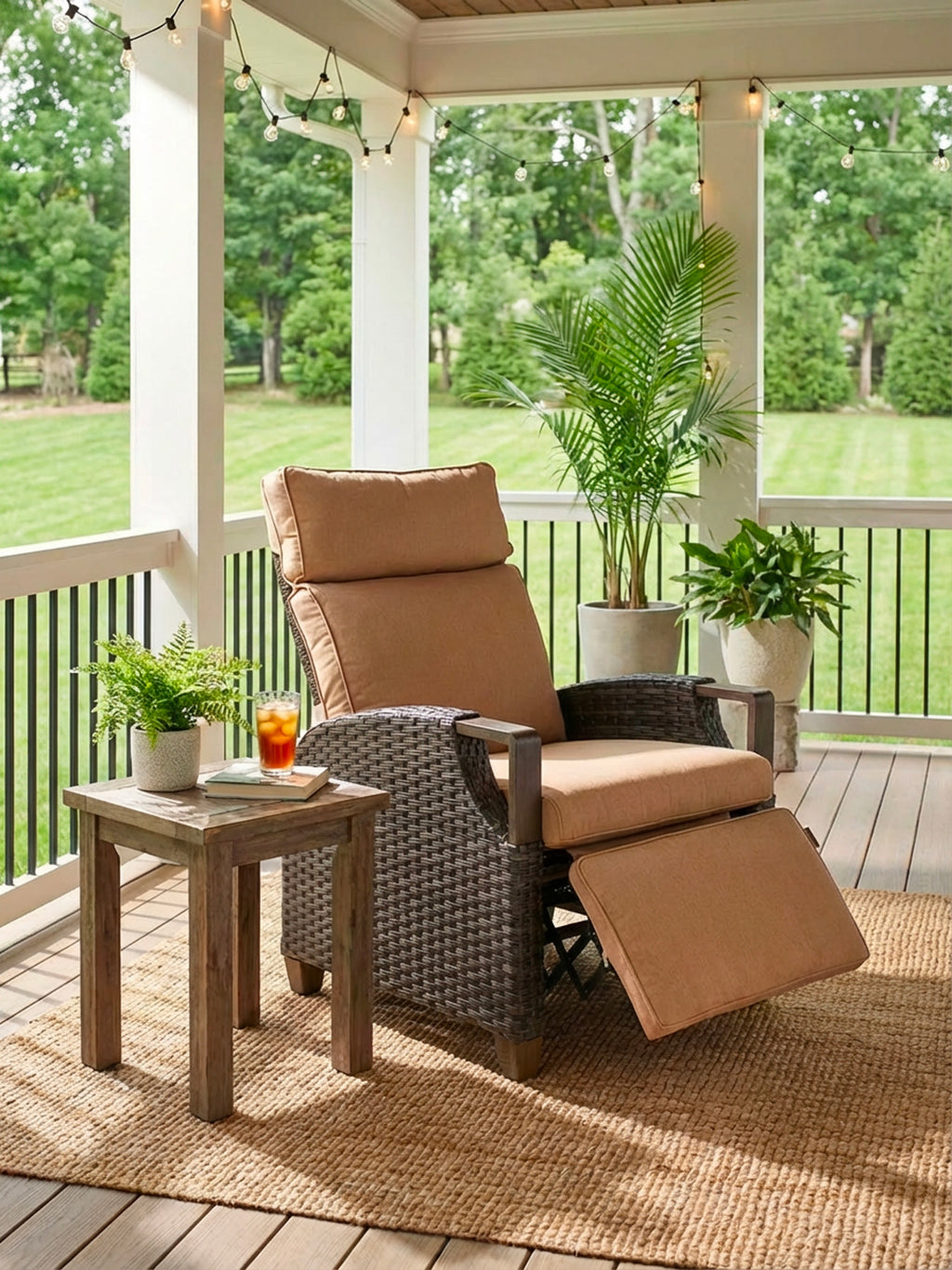 VELSCAPE Patio Chair - Outdoor Wicker Recliner Chair with Adjustable Backrest & Footrest